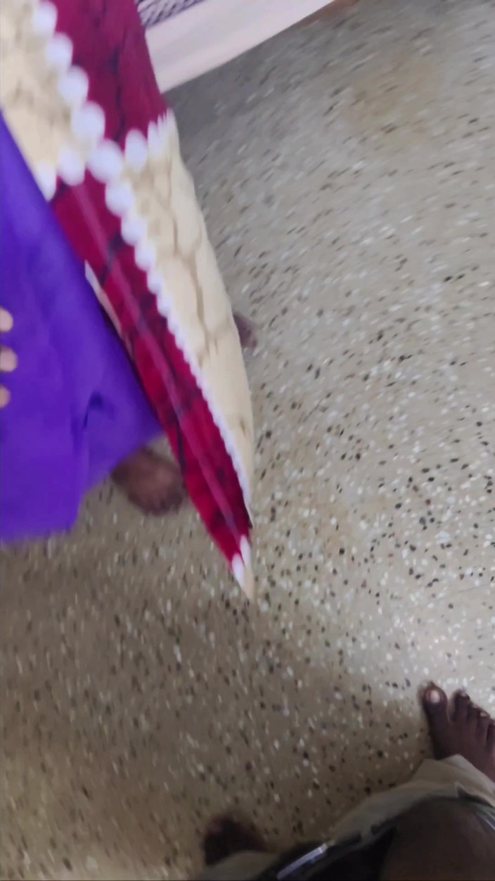 Porn films: Macecha šuká s osobou, která je dodavatelem potravin