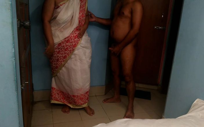 Aria Mia: 45-letni azjatka Kaamwali Bai Ke Sath Indoor Masti Doodh Nikal...