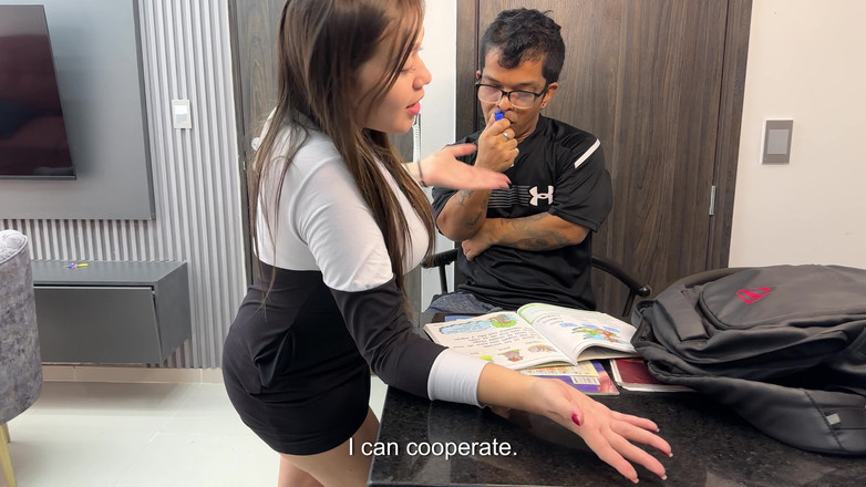 Julianaburning: 我帮我害羞的继兄弟做作业