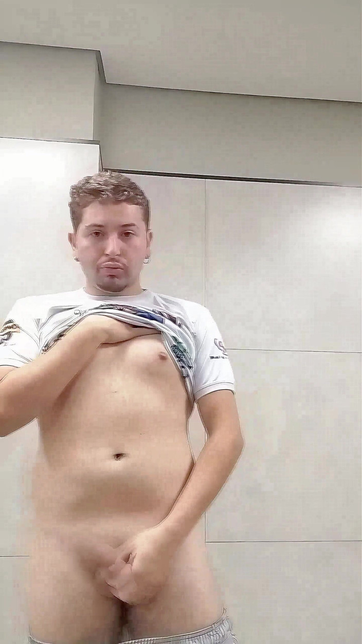 Marcosninfo: Ich Wurde Fast Vom Vigilanten Erwischt, Wie Er Auf Der Öffentlichen...