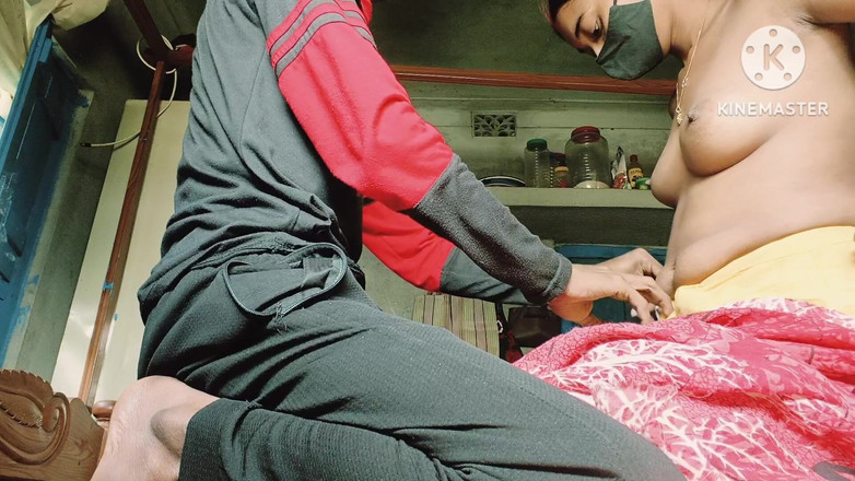 Pojahoty: Video seks adik tiri lagi asik fingering memeknya pakai jari...