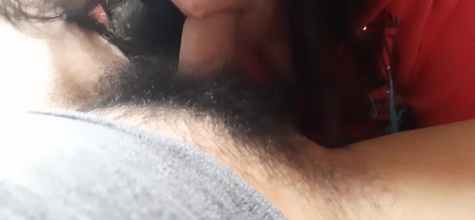 Oriane_Suck_Roses: Cel mai bun prieten de la facultate a venit la...