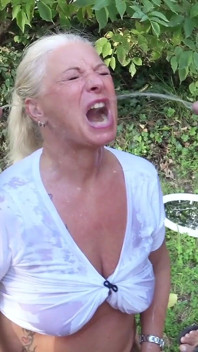 Mega Piss - Swallowing Bang! 25 Men Piss Me, Outdoor, Into the Mouth! Full Movie