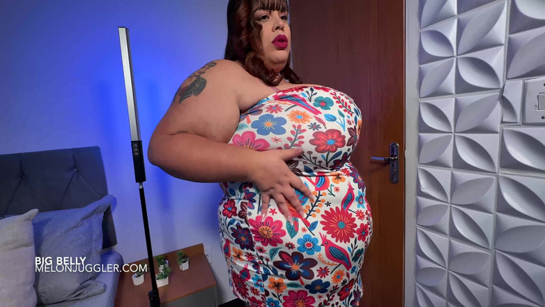 Angel BBW: 大奶子和大肚子疯狂的天使胖美女