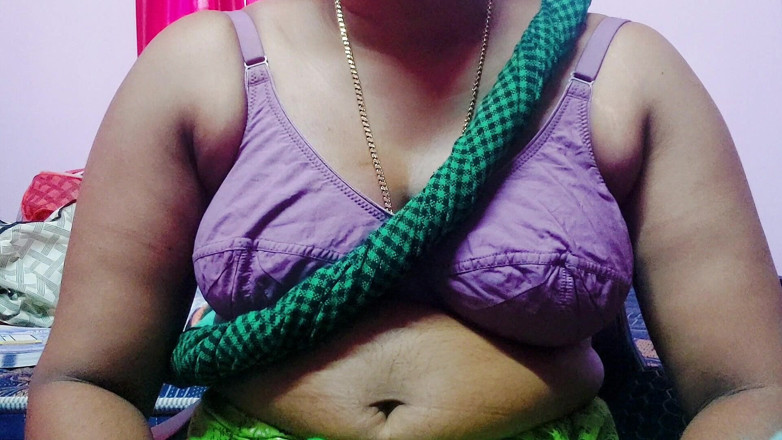 Desi Mohini: Desi ciocia seks z przyrodnim bratem męża
