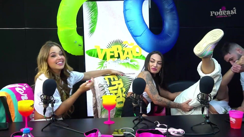California TV: Pagode Da Ofensa - Ep. Summer California: Agnes, Clara Wellen a...