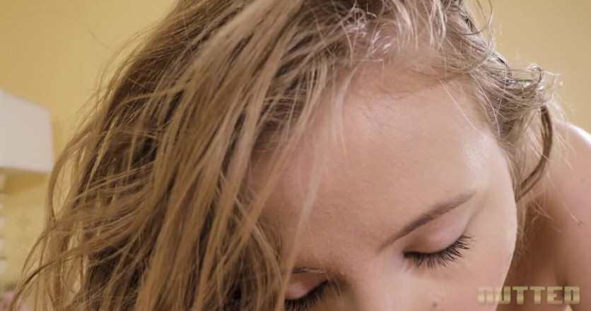Bigsexy Films: Ashley Ford Is Creampied and Swallows