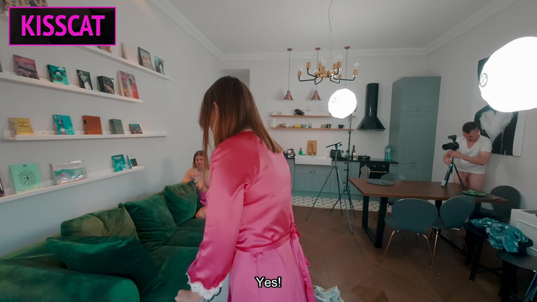 KissCat: S6e2 Bts Pt1: Zlata Shine Arrival, Scegli Il Vestito E...