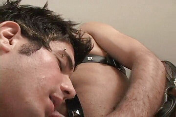 Bad Boyz: Пори меня, мой господин, трахни жестко, я твоя рабыня