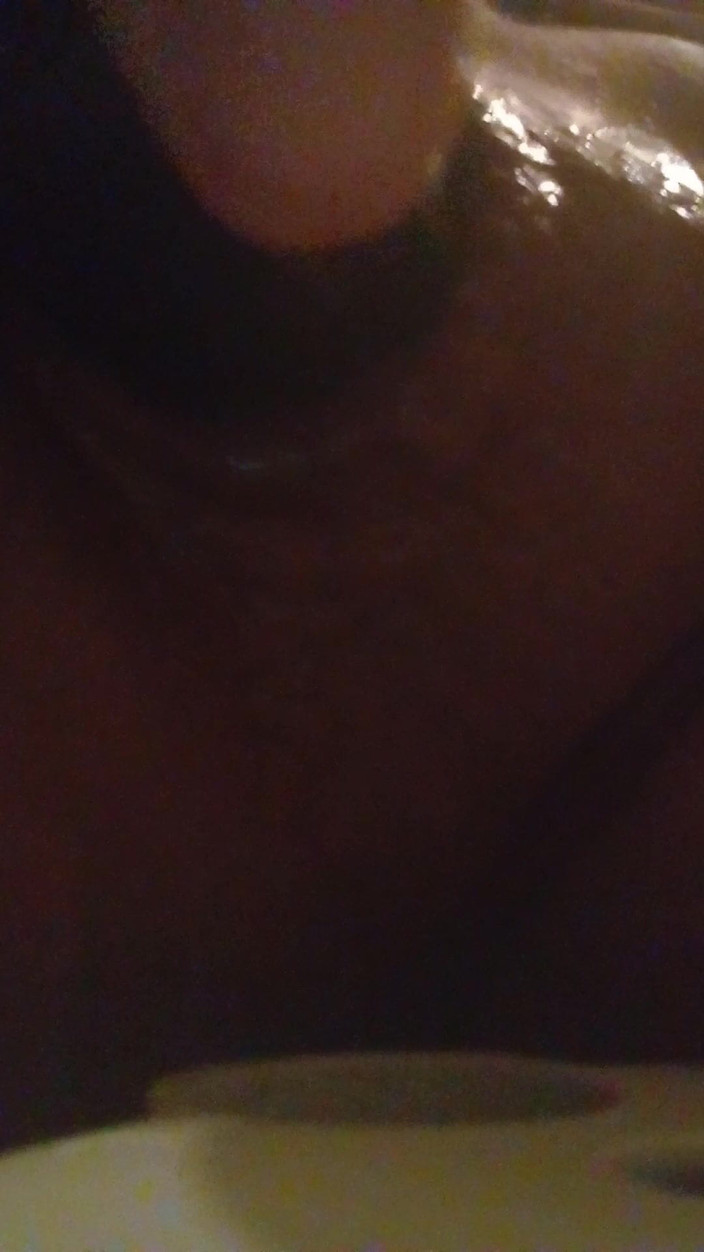 Steven loved ass: Moje Bussy vyvinuté rty polykají tanga