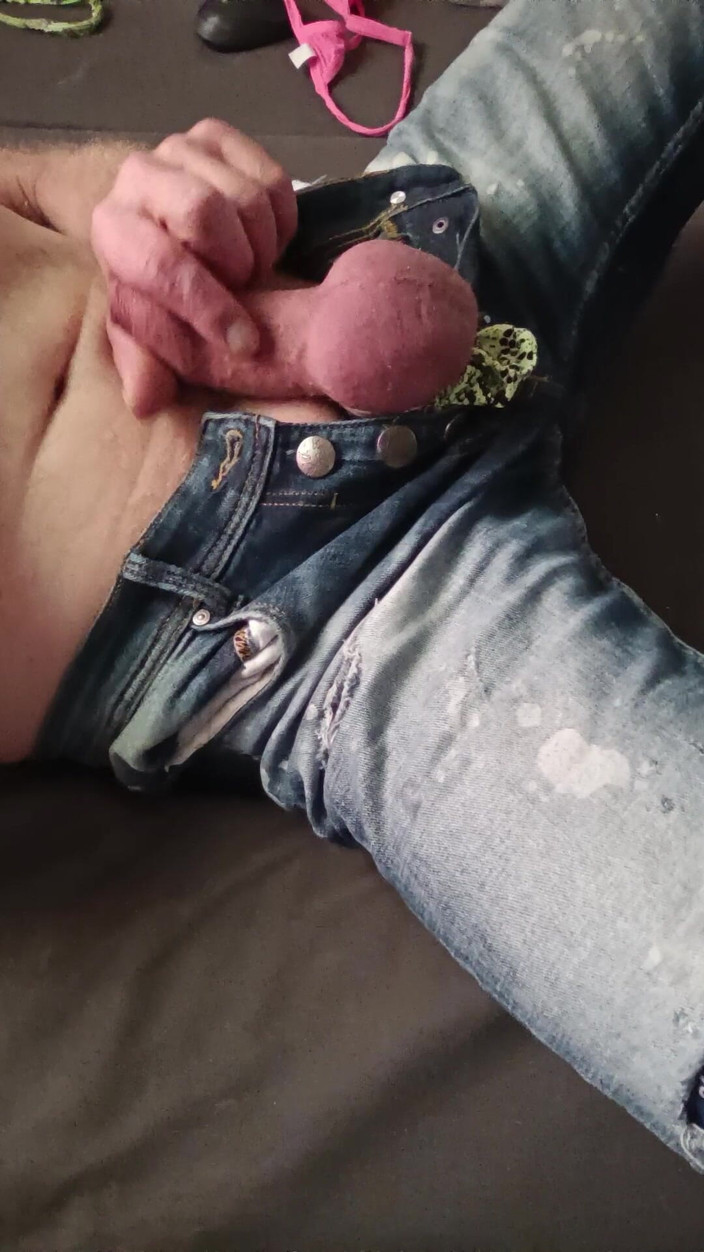 JeansdadXL: Burtica din denim a tatii înnebunește