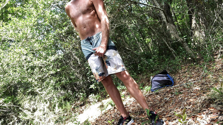 Justin Birmingham: 森の中で負荷を吹く