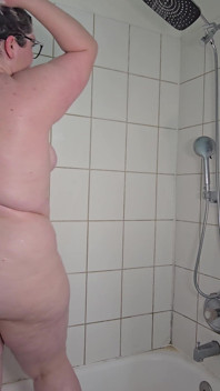Thick BBW Striptease & Soapy Shower Tease