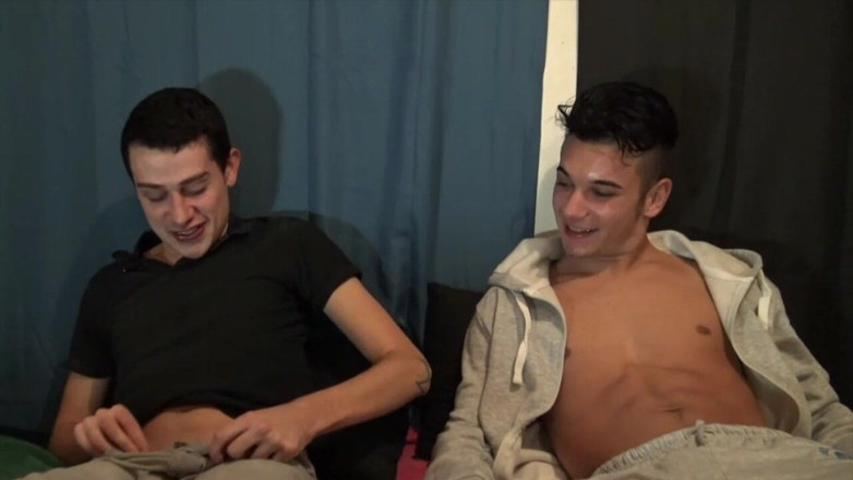Hot guys from France: Baoise între twinks de 20 de ani