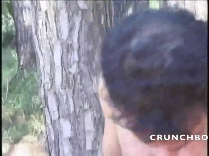 Shemale videos: Mature ebony shemale fucked by straight outdoor