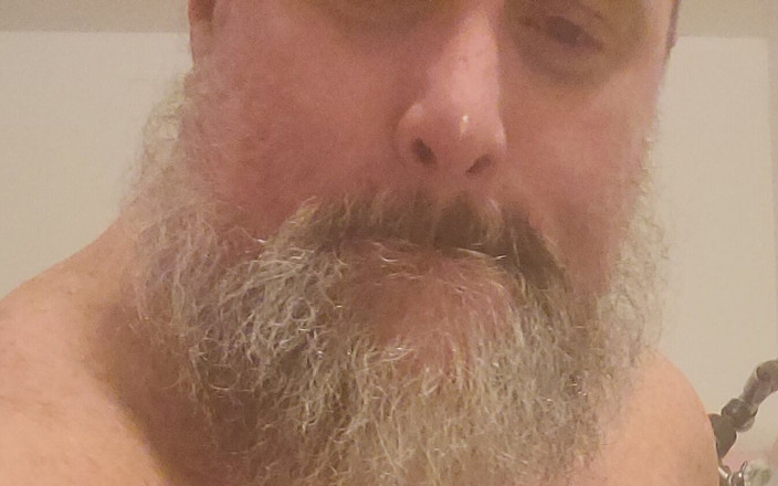 GeneWadexxx: 大きな腹のクマのパパとのシャワータイム