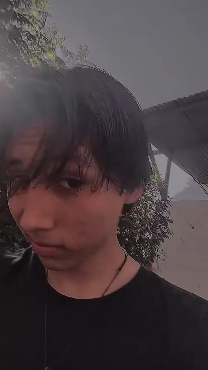 Adan Chsrlie: Pokazuje mój nowy wygląd