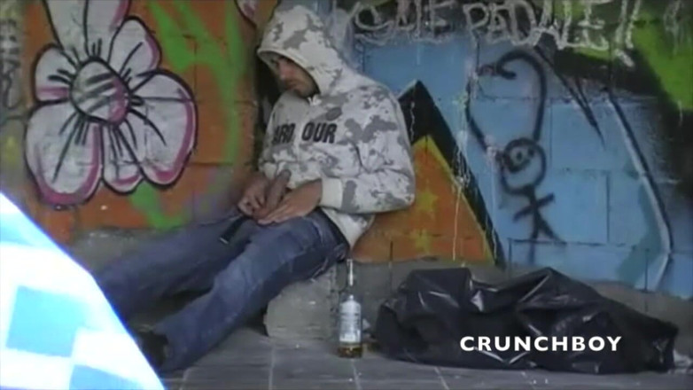 Crunch Boy: Sexy straight man fucking a twink in exhib outdoor