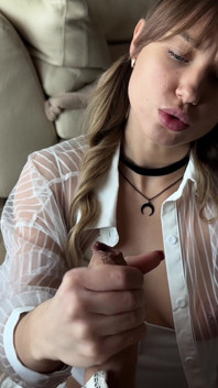 I Seduced My Stepbrother and Gave Him a Happy Ending