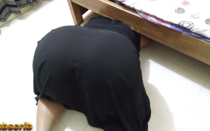Aria Mia: Indian MILF Aunty with Huge Ass Gets Stuck While Sweeping...