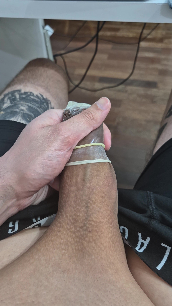 Lkdick8: Ho provato un nuovo preservativo