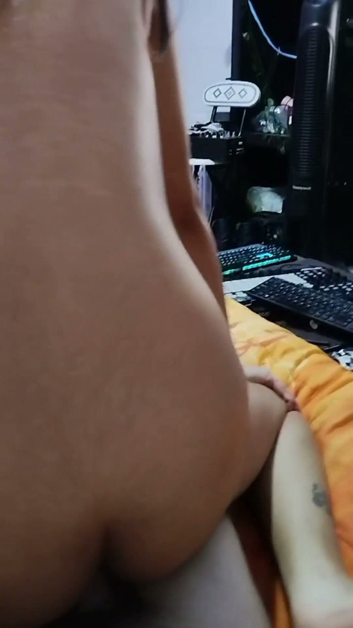 AcidSuccubus: A milf succubus diz que ela vai reproduzir minha bunda...
