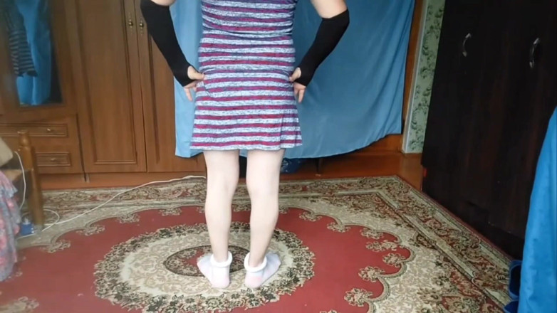 Kitty_Cross: Sissy ngọt ngào khoe hàng trong chiếc váy hồng đáng yêu