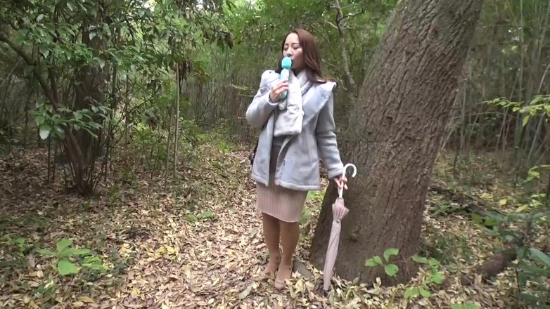 Raptor Inc: Iroha Nariyama - Er is een reden dat ze een milf...