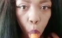 Anal Ebony XXX: Carrot and pussy cream