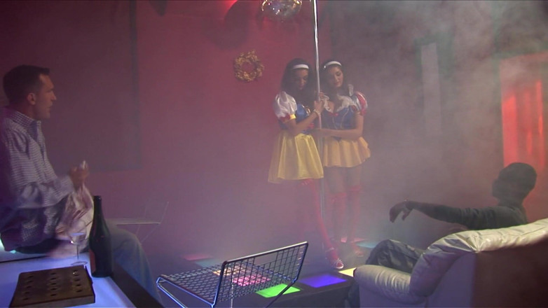 Babe Stars: Adventurous twin babes in uniform know how to treat those...