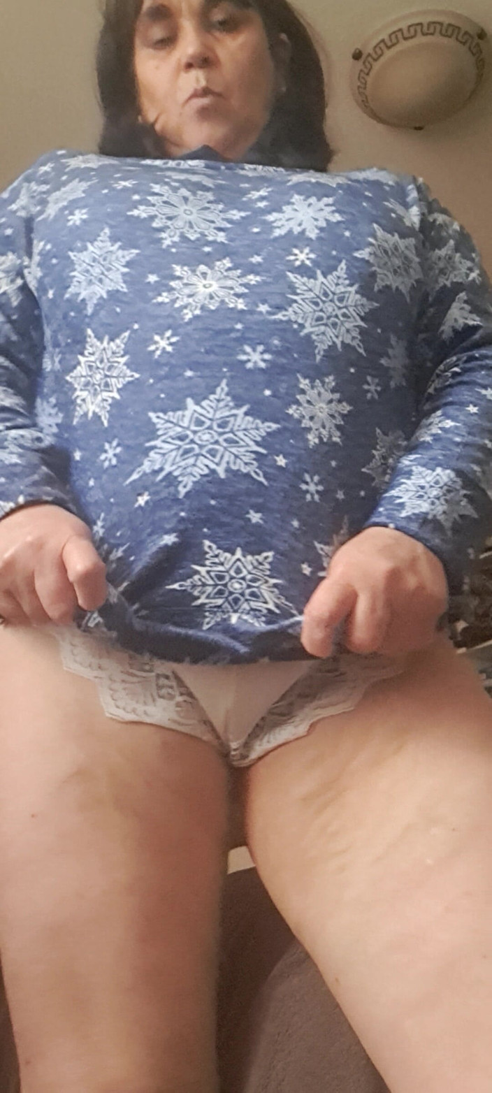 Mommy big hairy pussy: Sexig styvmamma