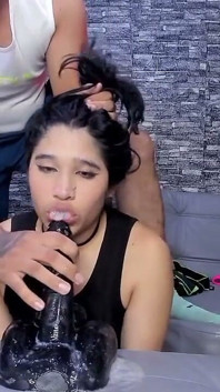 Follando Cara De Valezka Con Consolador
