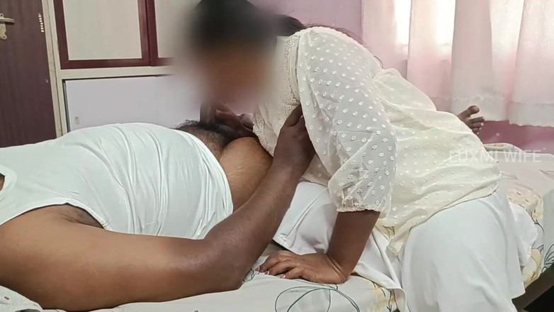 Luxmi Wife: Esposa boquete para meio-irmão - 2