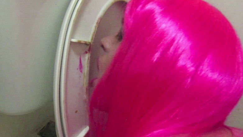 Lilly Disgrace: 18세 이상 자지 2020년 1월