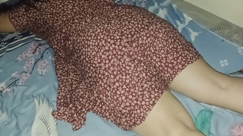 AlexisAir: 시즌이 끝날 때까지 미혼모가 되고 싶지 않은 미혼모