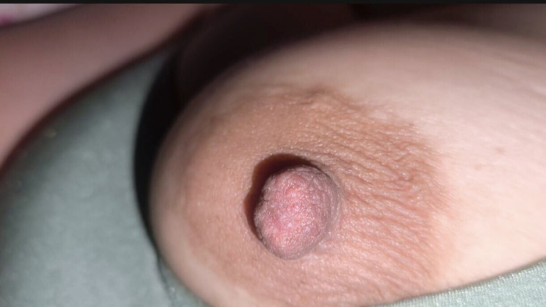 Lovelyaddik: 毛布の下の義理の妹