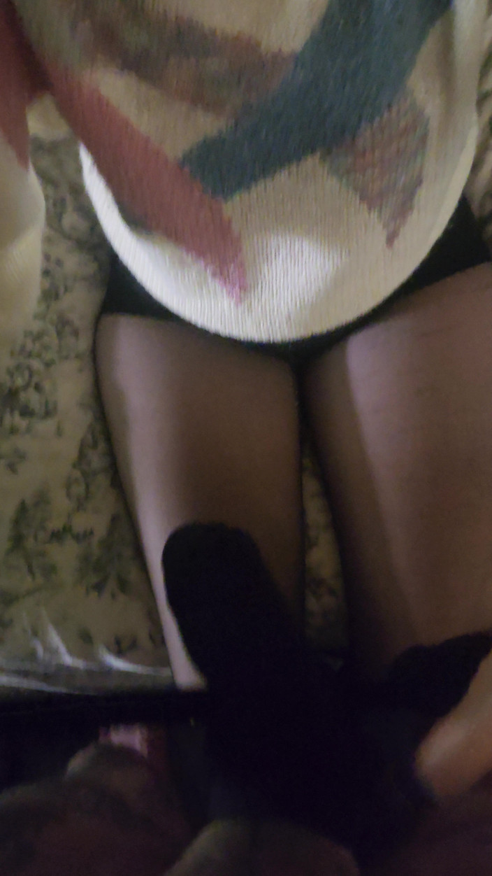 Goode Girl: Brava Ragazza Gioca Con Il Cazzo E Le Palle Di...