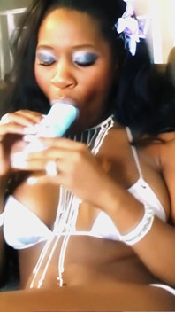 Soaked Ebony Slut Lori Alexia Slowly Fucks Her Juicy Pussy