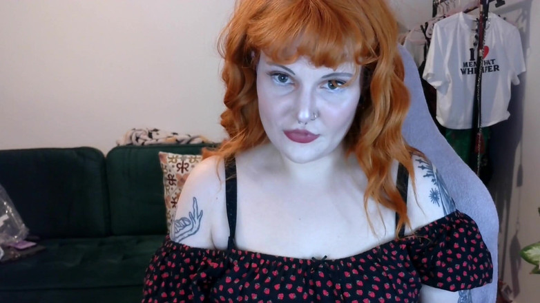 Bigtiddygoth: 和我一起拆箱新玩具