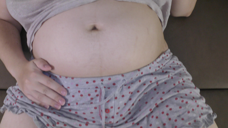 Milky Mari: La sorellastra BBW viene scopata in missionario e a pecorina...