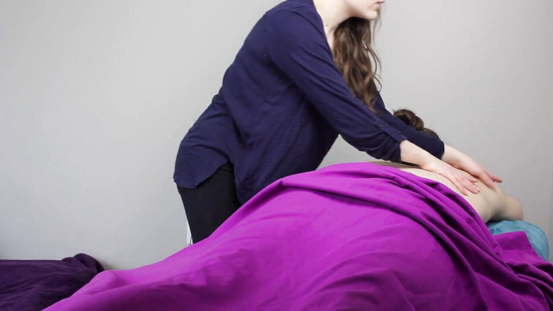 Lizzie Love: 해피 엔딩 마사지