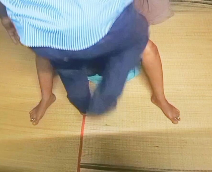 Priyanka314: 家で義理の叔母とセックスしている学生