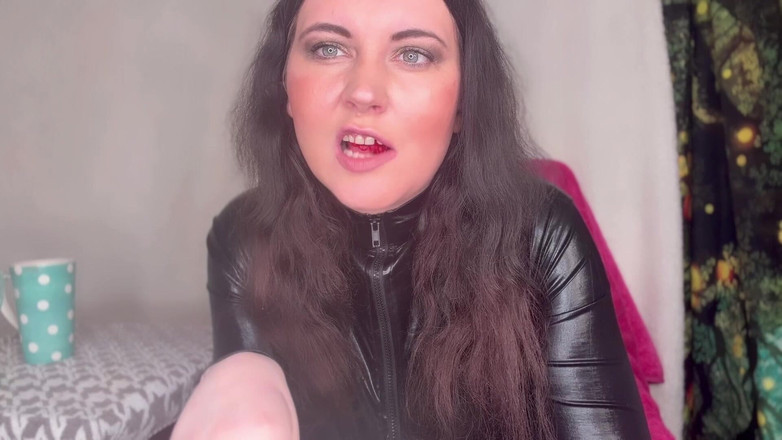 MissFFW: Mlle FFW ASMR mange des framboises