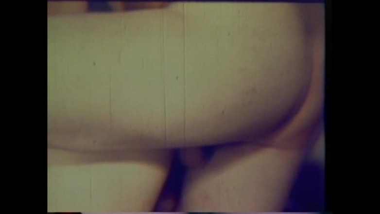 Vintage Usa: Bài tập về nhà đầu tiên sau đó là một cái chết...