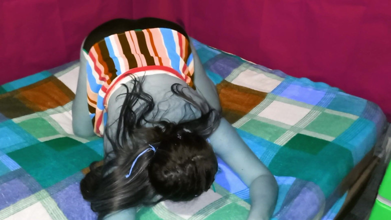 Martin13: インドの学生はハロウィーンにポルノキャスティングに参加します