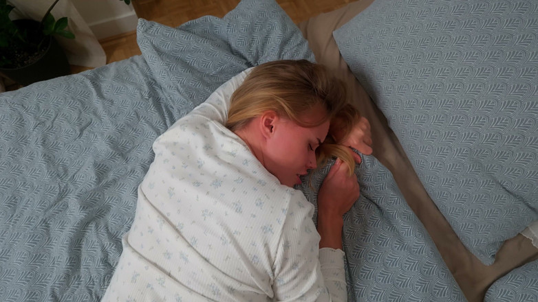 MariMoore: Schau Dir Meine Nasse Muschi an Und Steck Deinen Dicken...