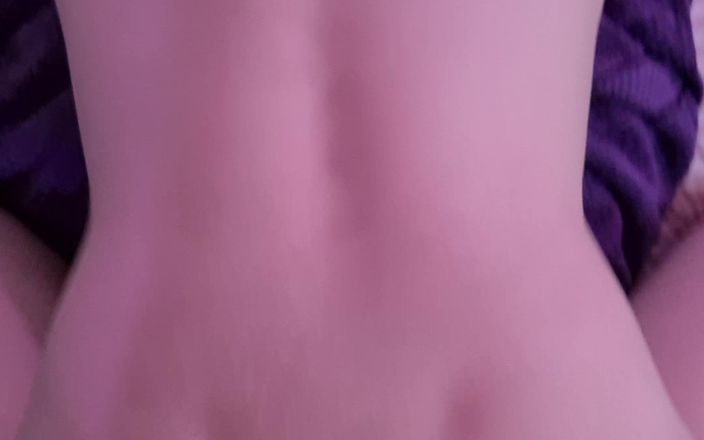 PrincessKitti3: 후장을 큰 소리로 트랜스걸 따먹는 POV