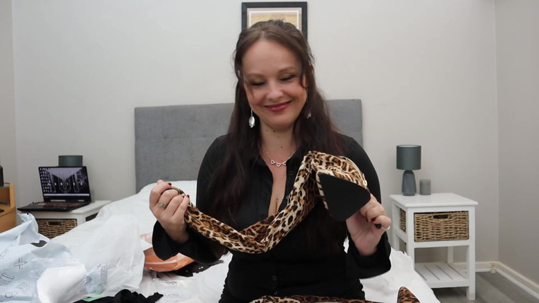 Kinky Lyrical: Unboxing My Spoils! Part 1 - New Boots!