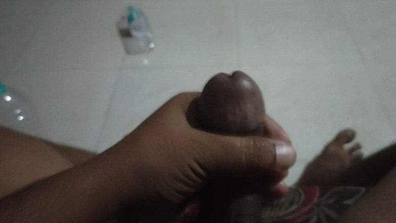 Desiboy01122: Extreme Big Cock Masturbated