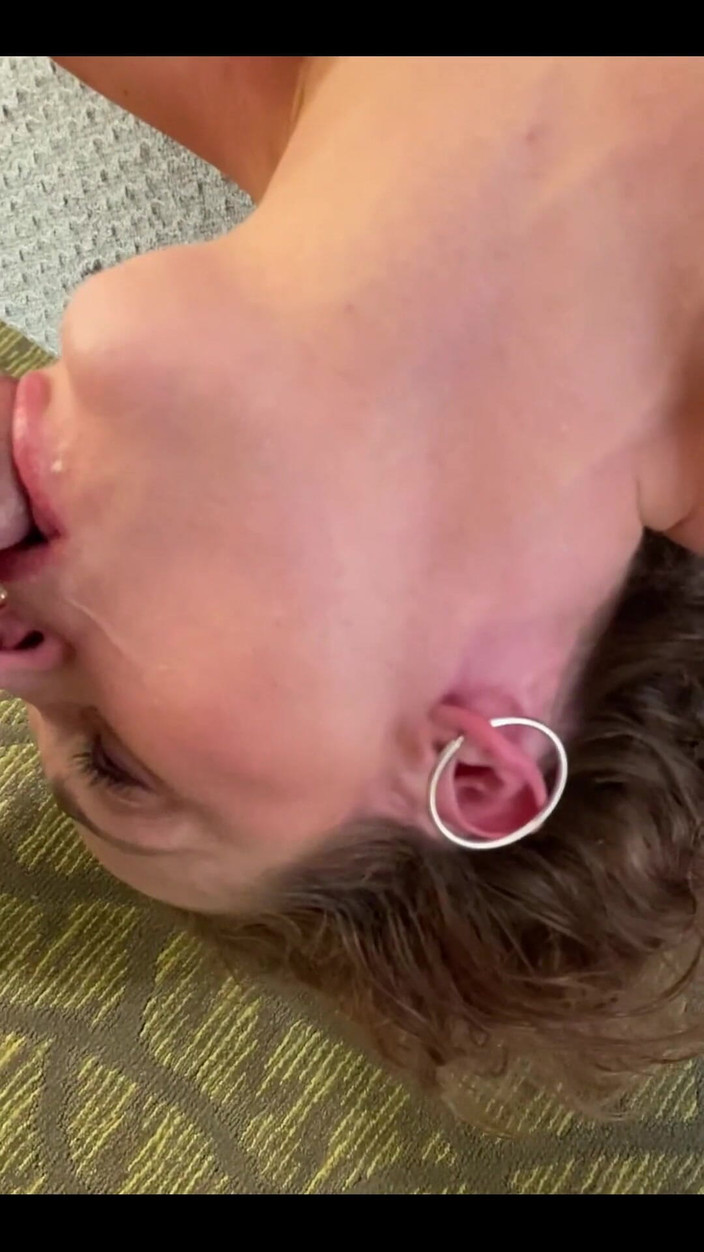 Suzy Wylde: Succhiare e scopare è ciò per cui suzy wylde era fatto!